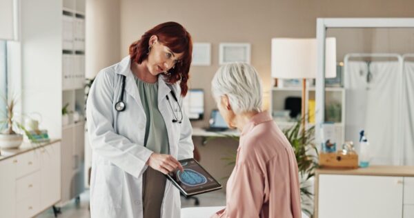 Jak efektywnie przeprowadzić badania rynku medycznego: Praktyczny przewodnik dla branży zdrowotnej